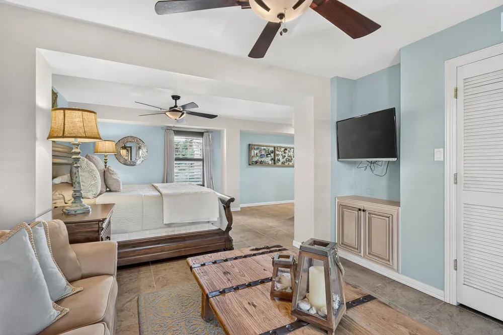 2 Spoonbill Rockport, TX 78382