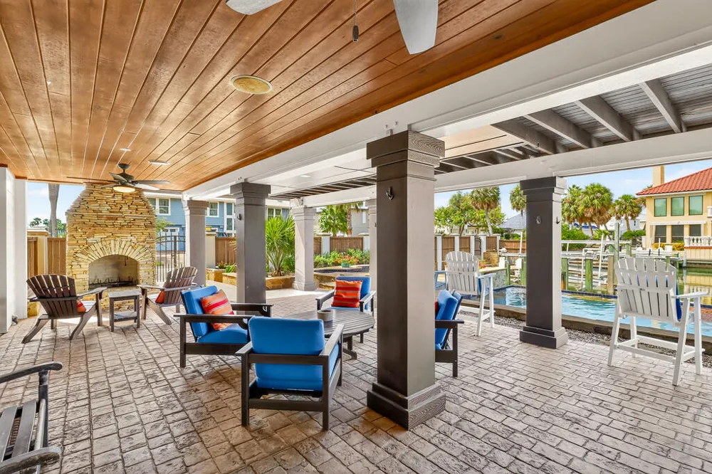 2 Spoonbill Rockport, TX 78382