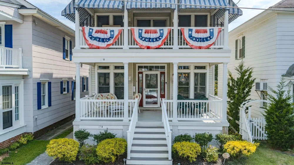 17 Ocean Ave Ocean City, NJ 08226