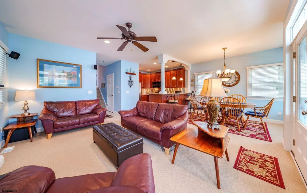 17 Ocean Ave Ocean City, NJ 08226