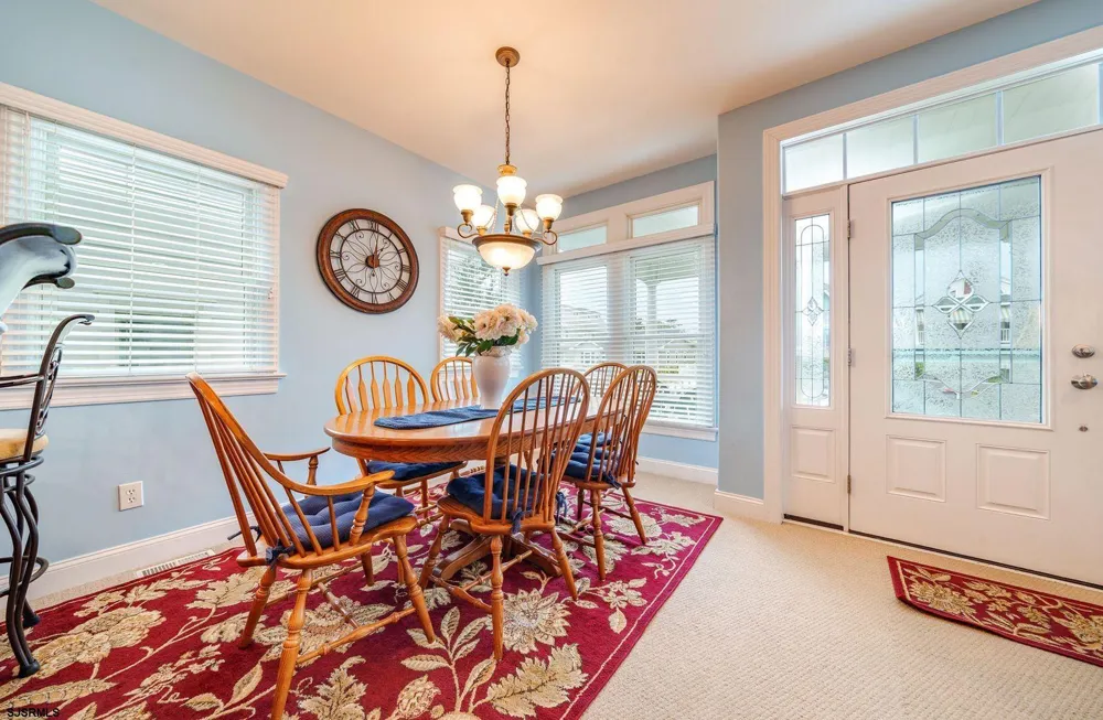 17 Ocean Ave Ocean City, NJ 08226