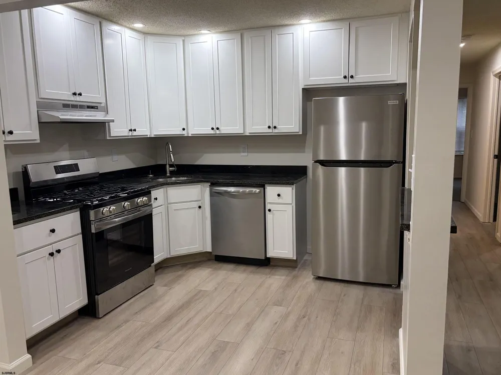163 Colonial Ct Galloway Township, NJ 08205