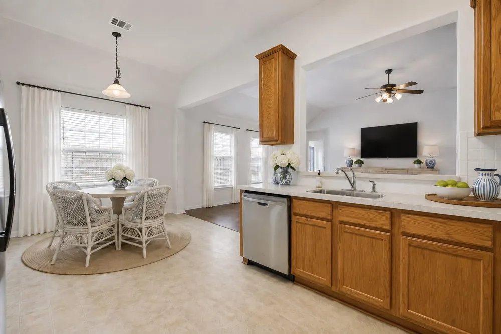 6403 Larrycrest Drive Pearland, TX 77584