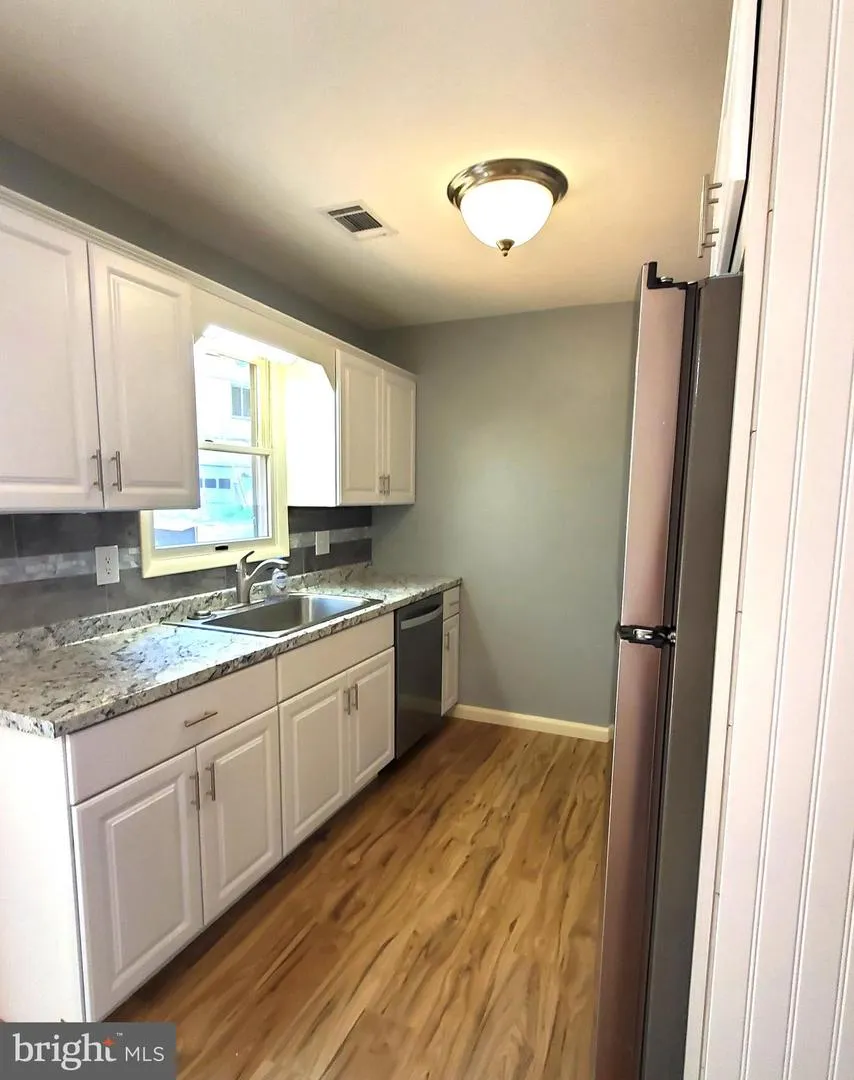 36 SNAKE LANE Hedgesville, WV 25427