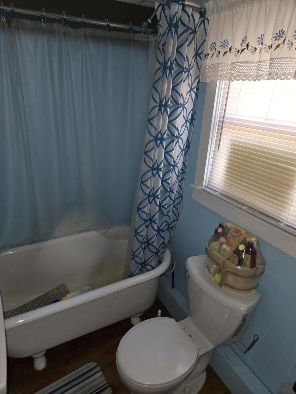113 E Unity Drive Idlewild, MI 49642