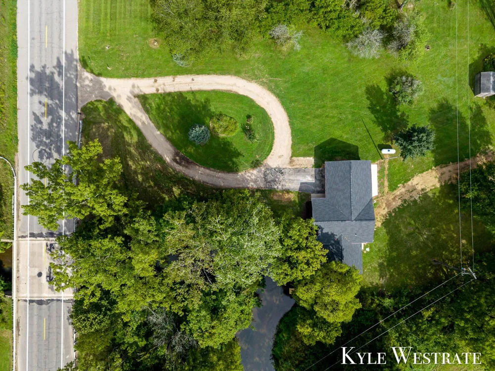 3020 E M 79 Highway Hastings, MI 49058