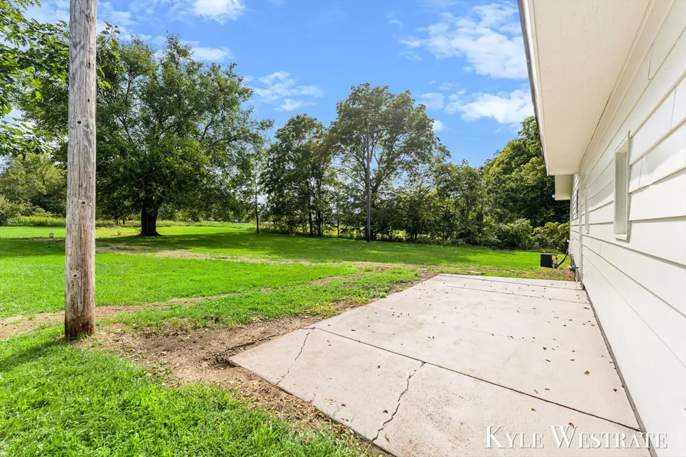 3020 E M 79 Highway Hastings, MI 49058