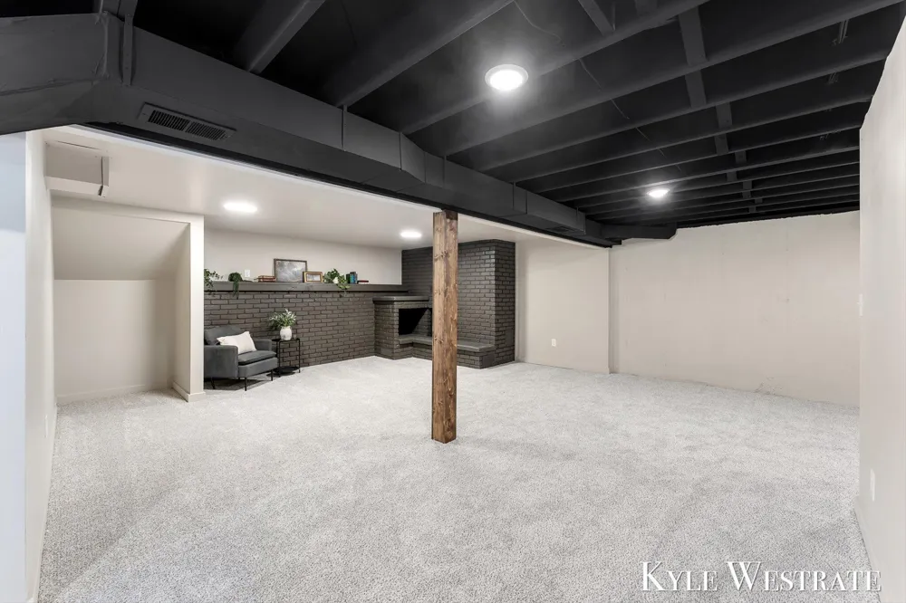 3020 E M 79 Highway Hastings, MI 49058