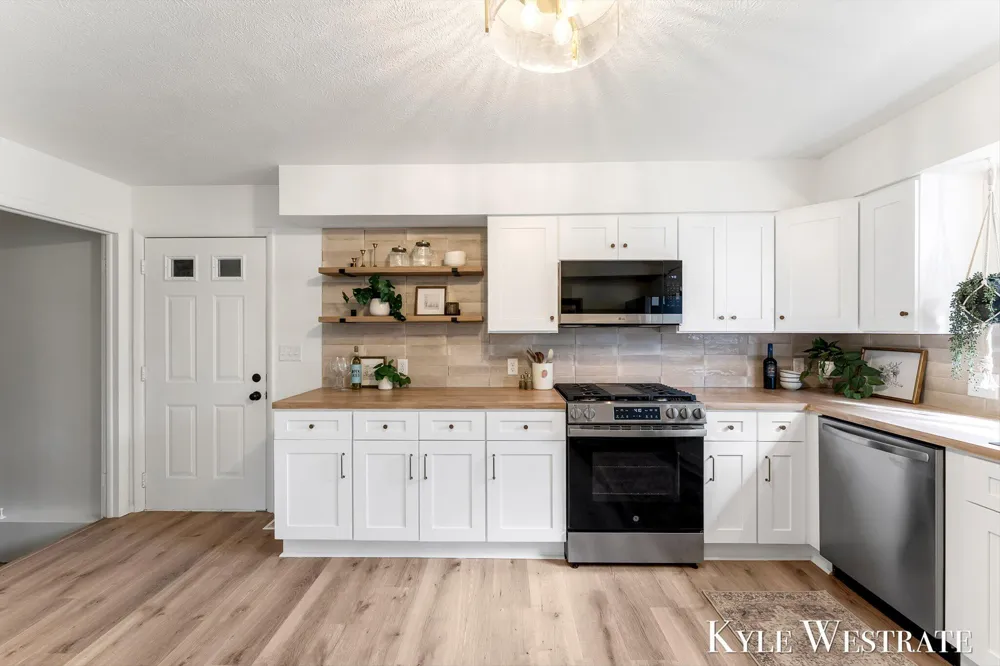 3020 E M 79 Highway Hastings, MI 49058