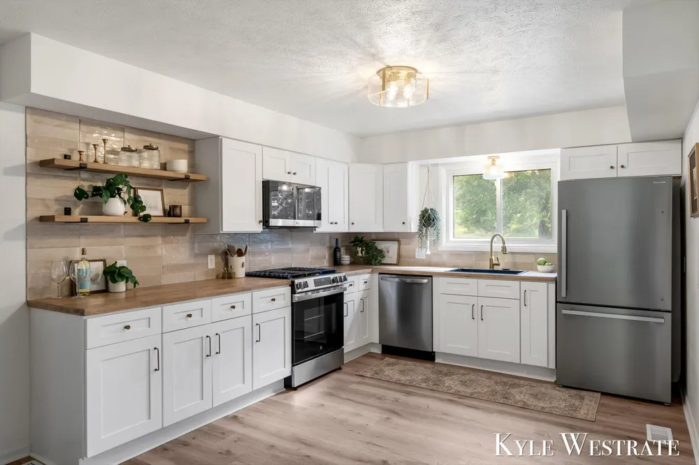 3020 E M 79 Highway Hastings, MI 49058