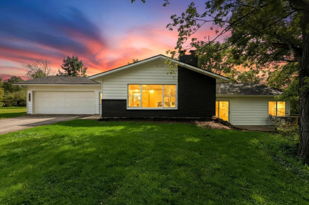 3020 E M 79 Highway Hastings, MI 49058