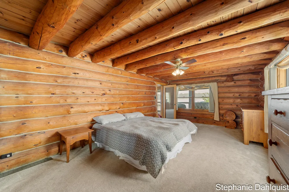 1601 Westwind Court Muskegon, MI 49445