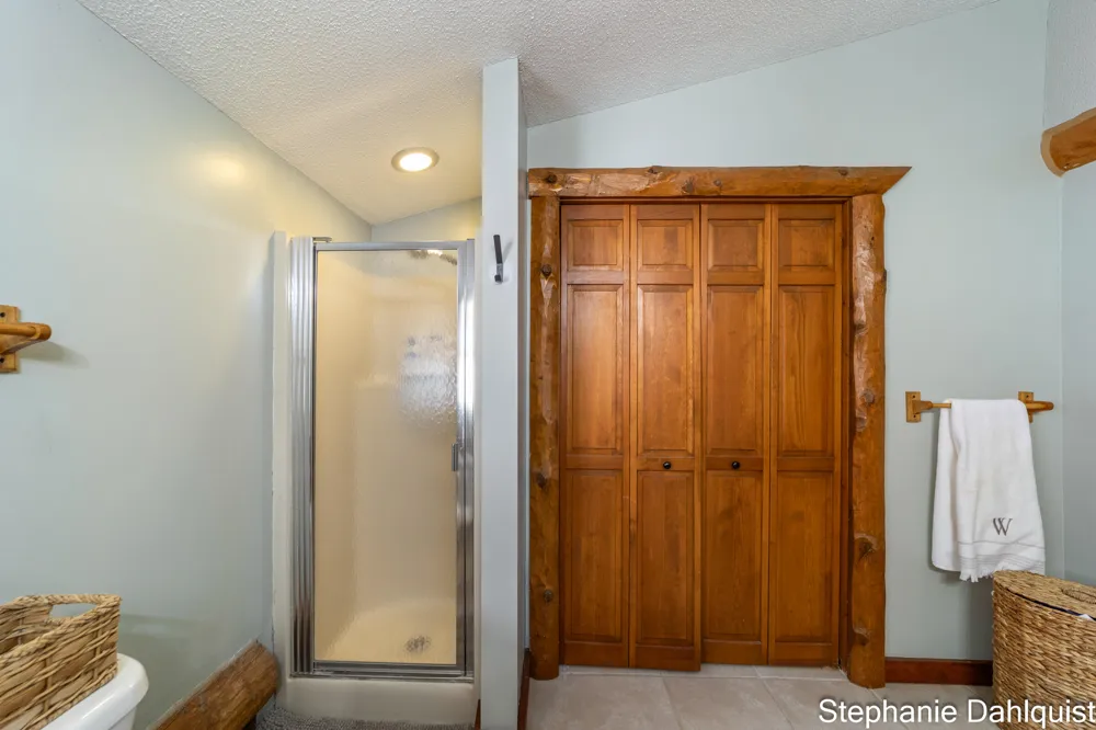 1601 Westwind Court Muskegon, MI 49445
