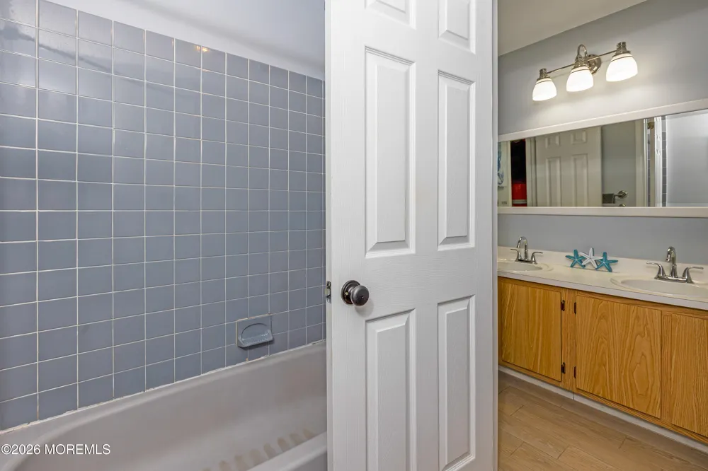 211 Sandra Place #211 Brick, NJ 08724