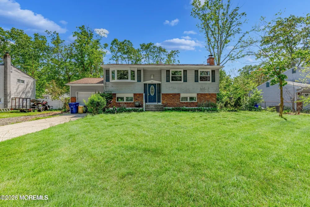206 Montana Trail Browns Mills, NJ 08015