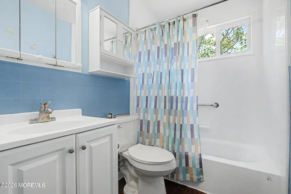 206 Montana Trail Browns Mills, NJ 08015