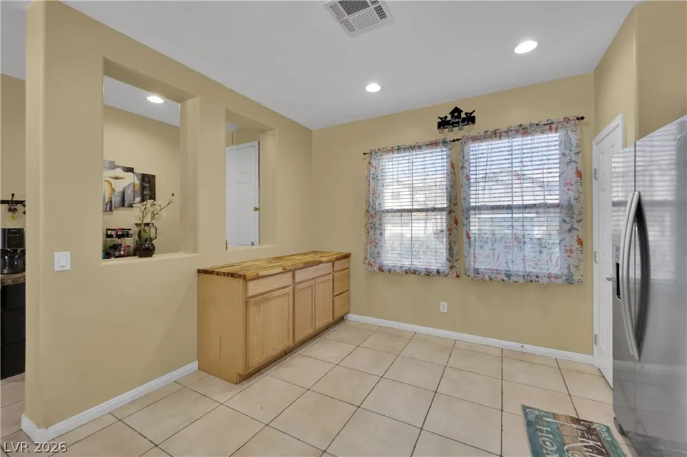 3619 Prairie Orchid Avenue North Las Vegas, NV 89081