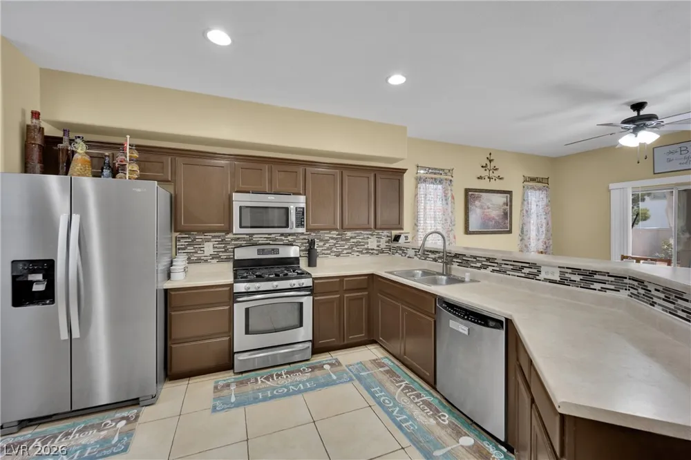 3619 Prairie Orchid Avenue North Las Vegas, NV 89081
