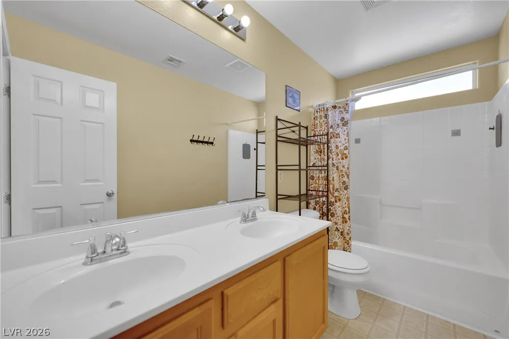 3619 Prairie Orchid Avenue North Las Vegas, NV 89081