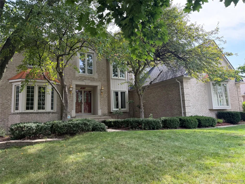 1594 Arbor Creek Drive Rochester Hills City, MI 48306