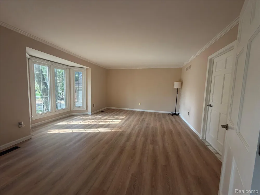 1594 Arbor Creek Drive Rochester Hills City, MI 48306