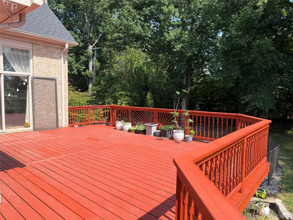 1594 Arbor Creek Drive Rochester Hills City, MI 48306