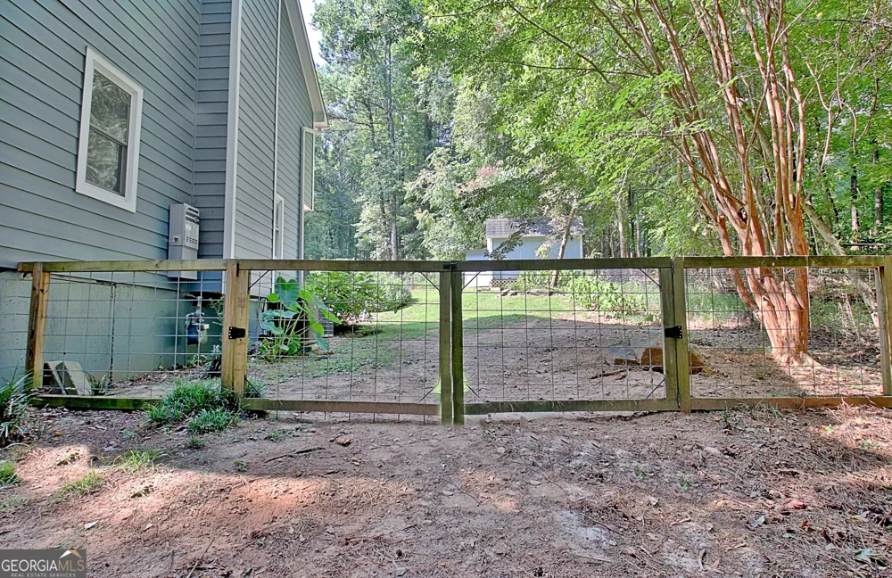 120 Adams CT Fayetteville, GA 30214