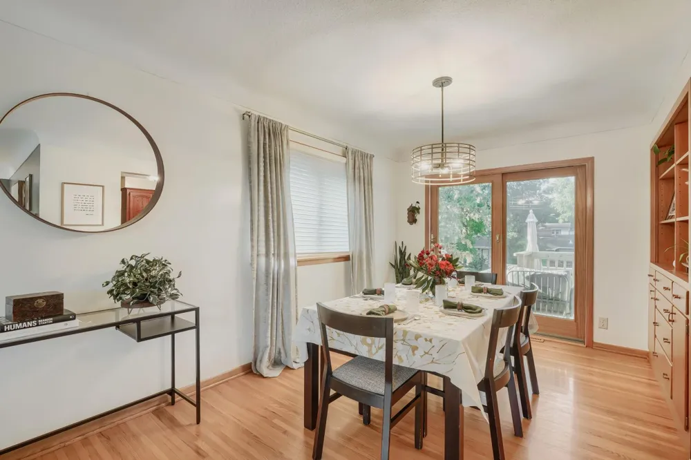 334 Edith Drive West Saint Paul, MN 55118