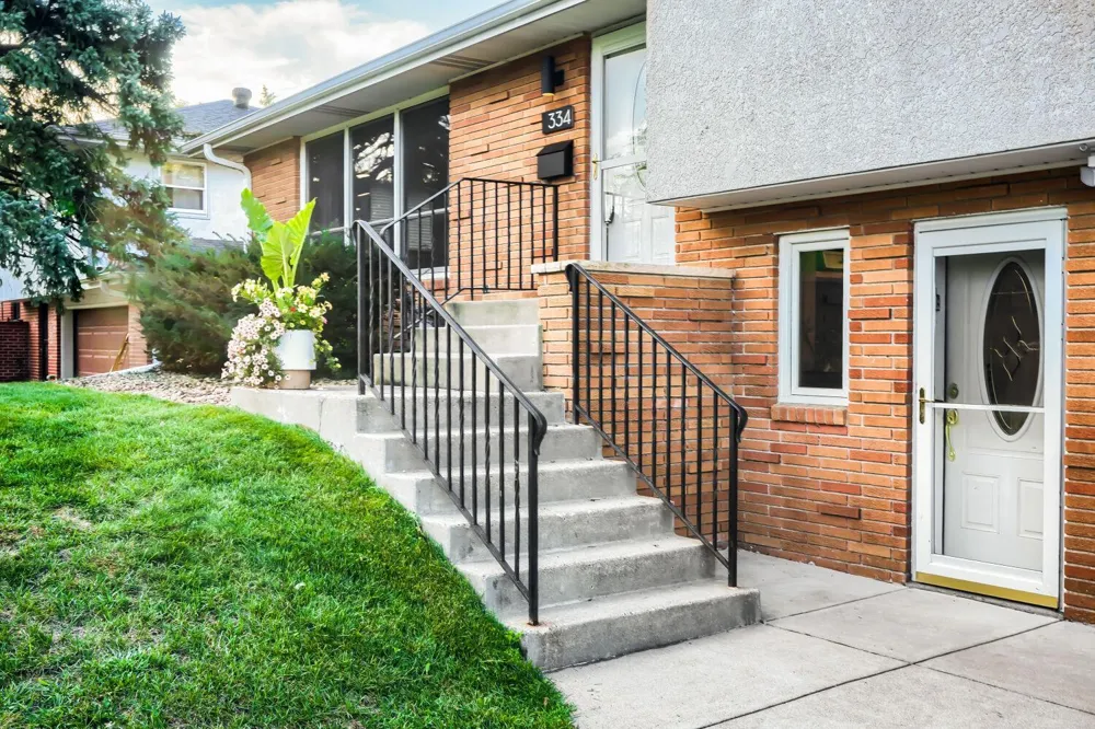 334 Edith Drive West Saint Paul, MN 55118