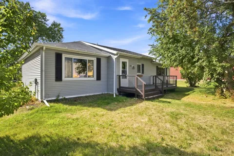 325 3rd Avenue W