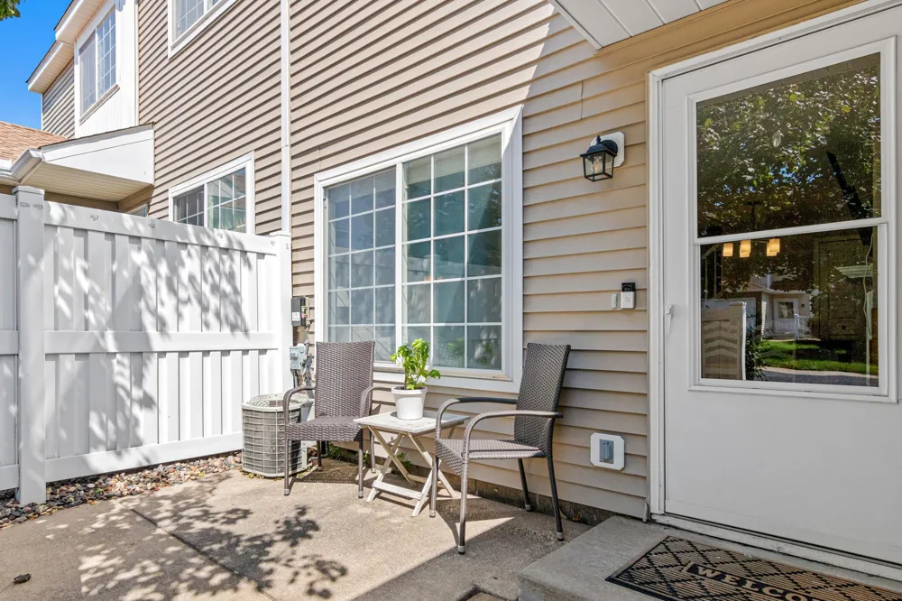 15784 Flackwood Trail #95 Apple Valley, MN 55124