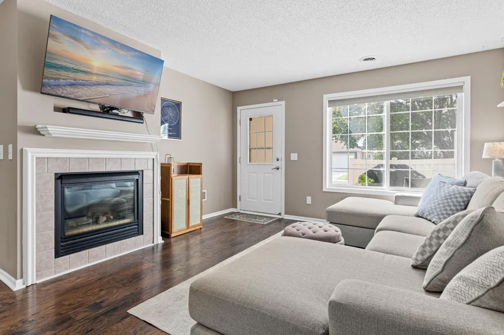 15784 Flackwood Trail #95 Apple Valley, MN 55124