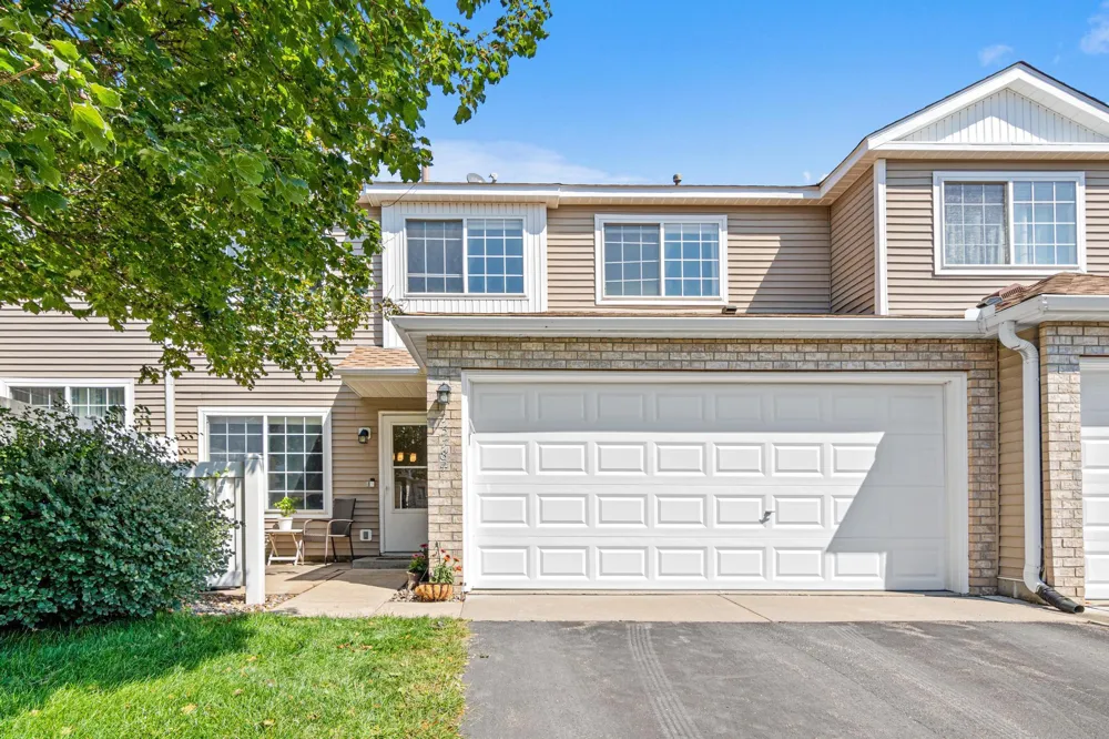 15784 Flackwood Trail #95 Apple Valley, MN 55124