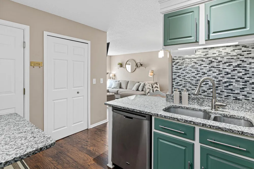 15784 Flackwood Trail #95 Apple Valley, MN 55124