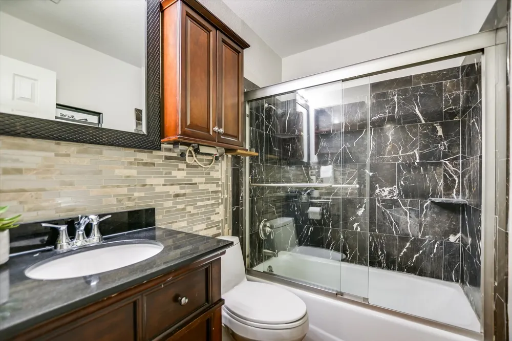 1601 Lynnville Trail Austin, TX 78727