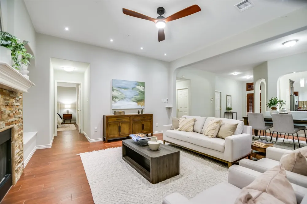 1601 Lynnville Trail Austin, TX 78727