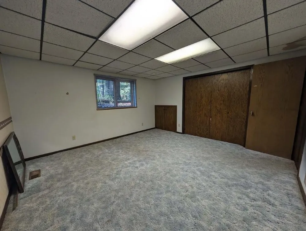185 Bevins Lane Mahtomedi, MN 55115