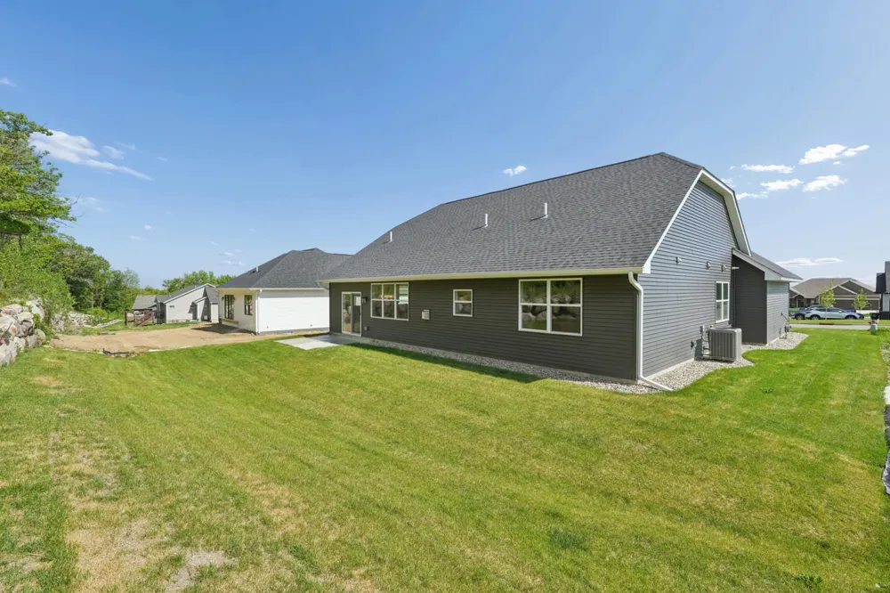 27221 Petes Hill Trail Elko New Market, MN 55020