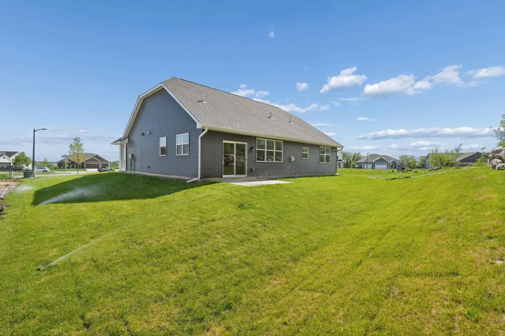 27221 Petes Hill Trail Elko New Market, MN 55020