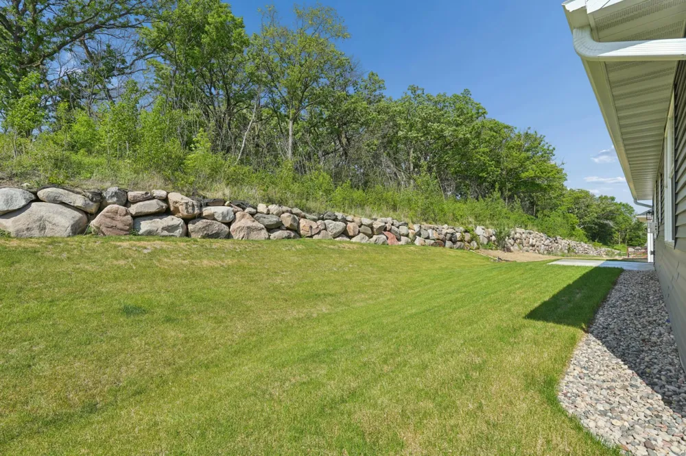 27221 Petes Hill Trail Elko New Market, MN 55020