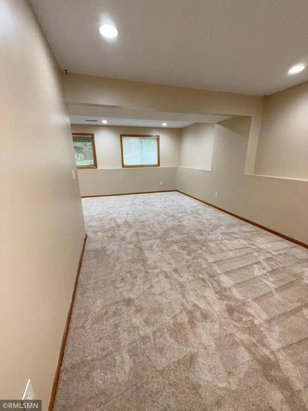 3888 Gibraltar Trail Eagan, MN 55123