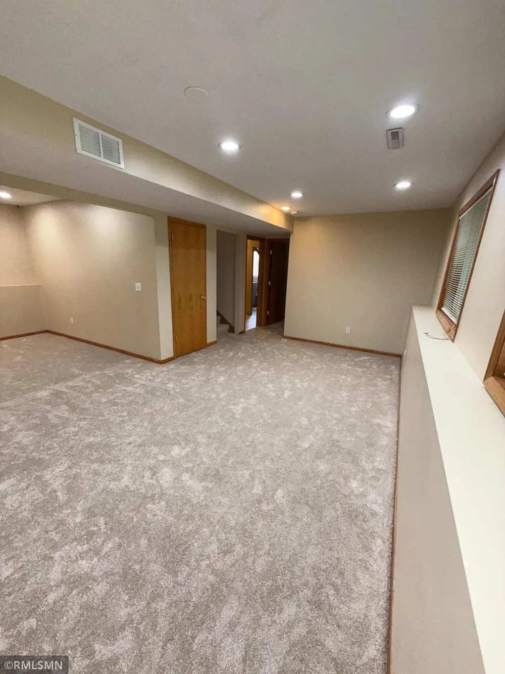 3888 Gibraltar Trail Eagan, MN 55123