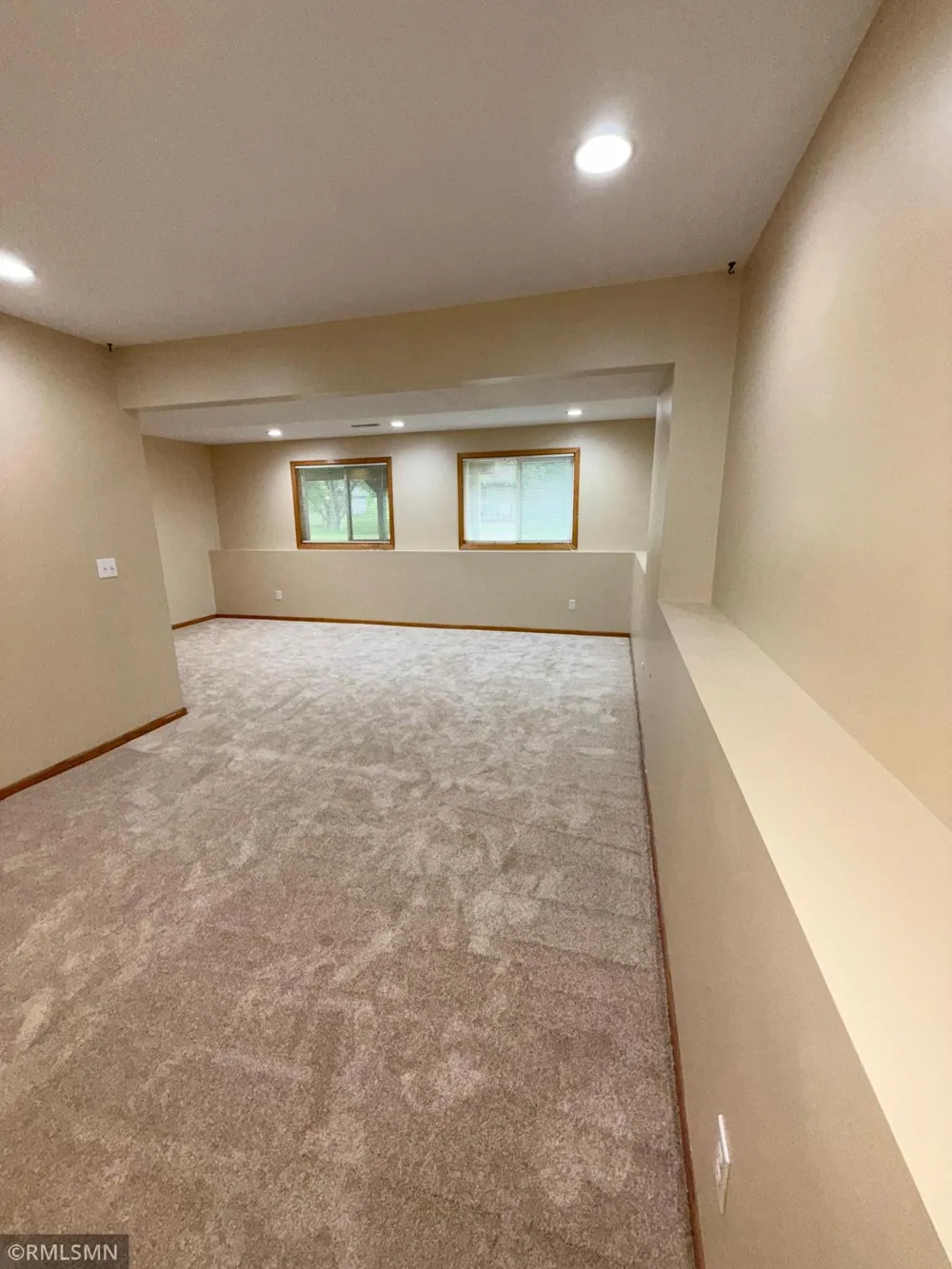 3888 Gibraltar Trail Eagan, MN 55123