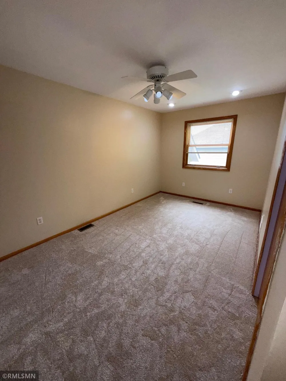 3888 Gibraltar Trail Eagan, MN 55123