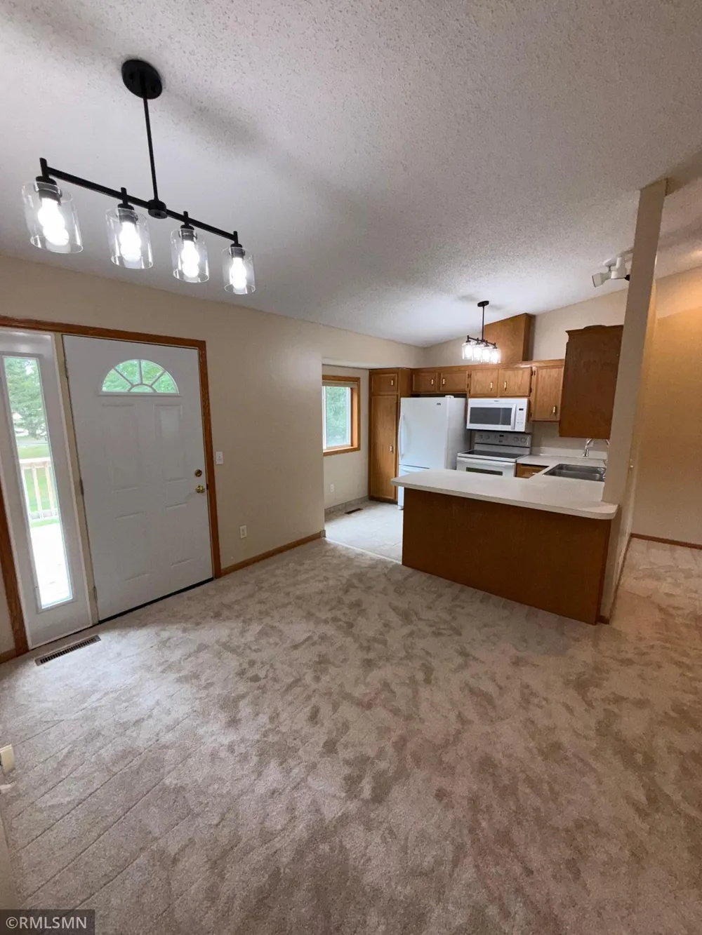 3888 Gibraltar Trail Eagan, MN 55123