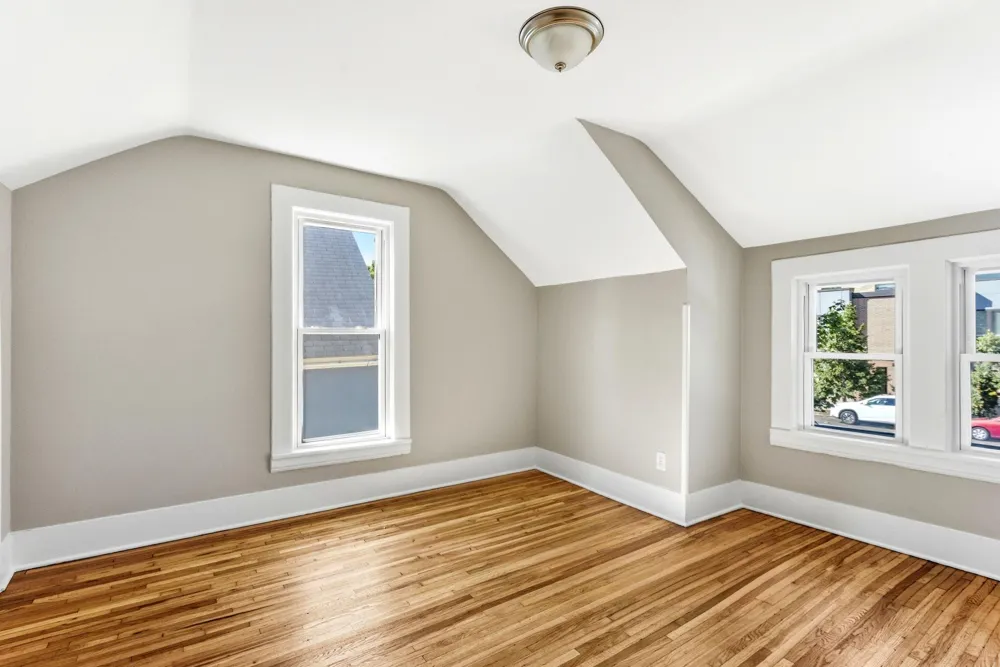 1530 Selby Avenue Saint Paul, MN 55104