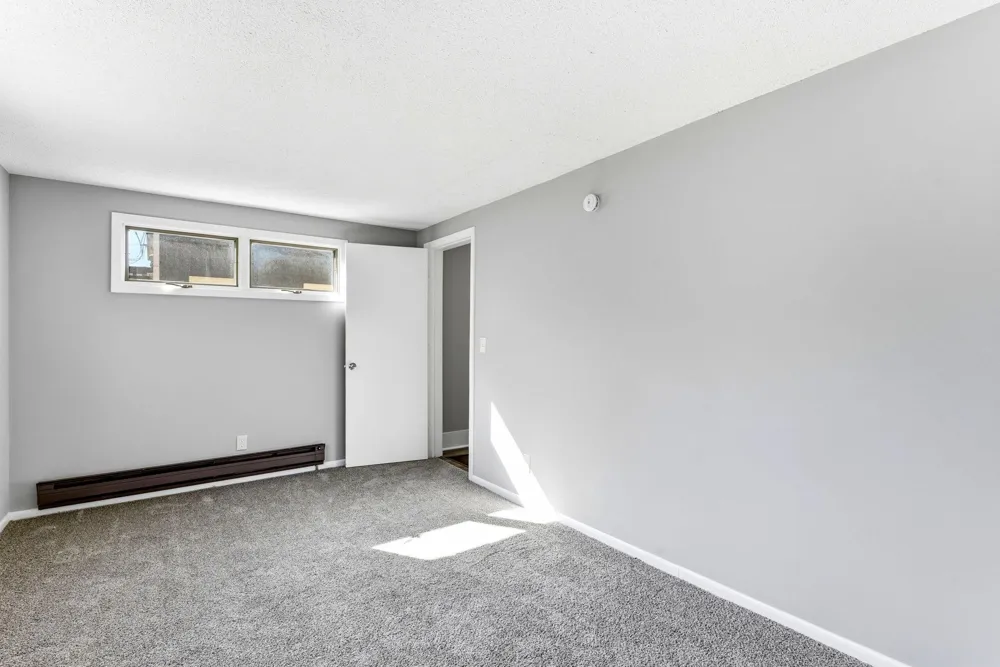 1530 Selby Avenue Saint Paul, MN 55104