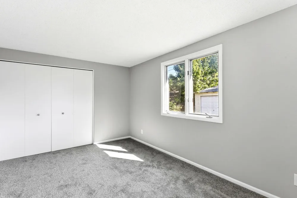 1530 Selby Avenue Saint Paul, MN 55104