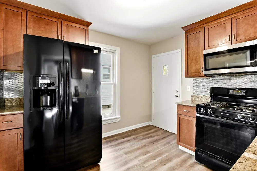 1530 Selby Avenue Saint Paul, MN 55104