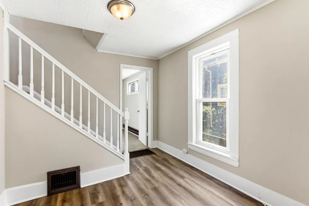 1530 Selby Avenue Saint Paul, MN 55104